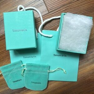 Tiffany & Co. (Set of 2)